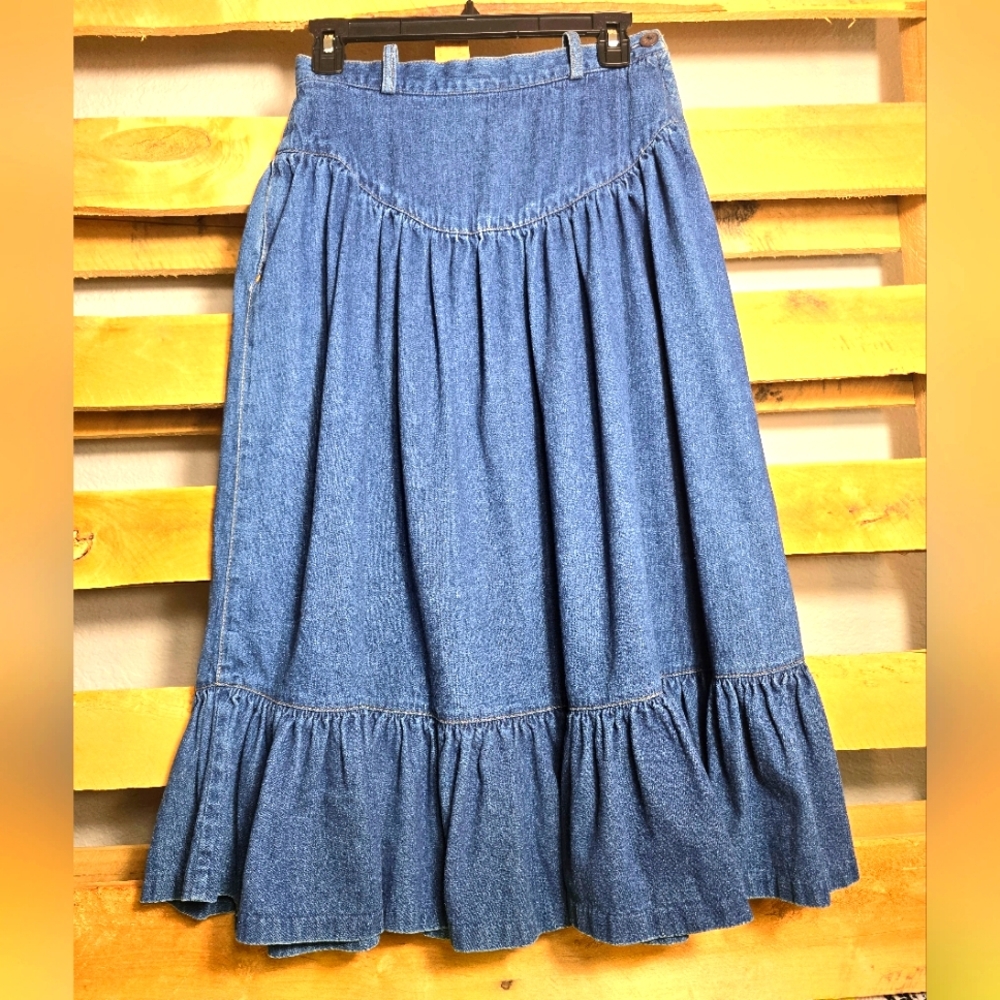 Bon Bon Vintage Denim Gathered Tiered Skirt Size:S/M Color:Blue